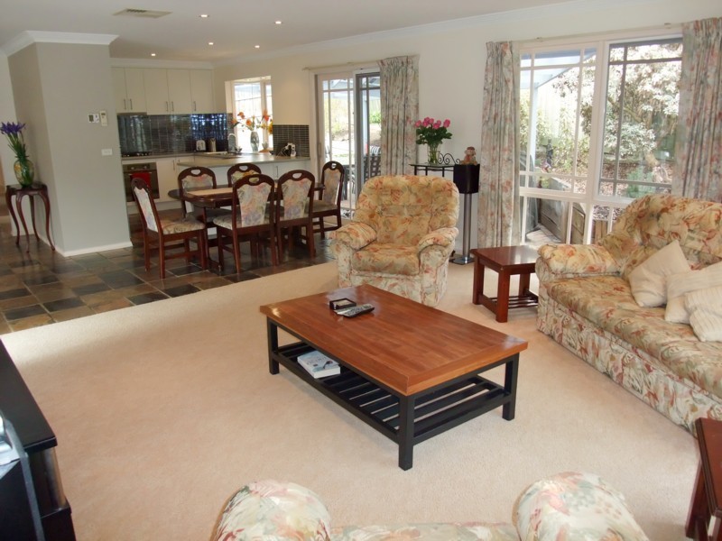 22 Mathers Avenue, Launching Place VIC 3139