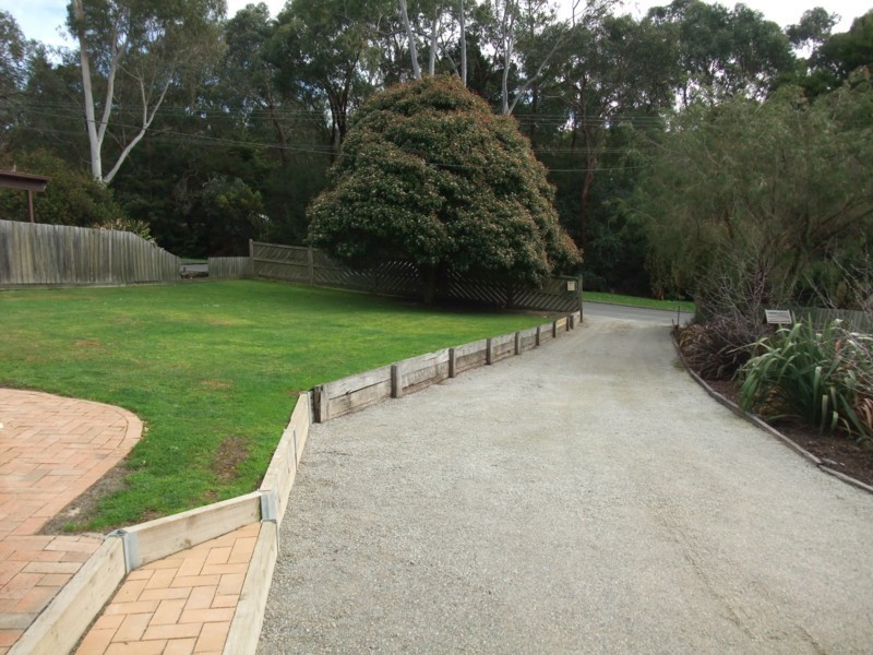 22 Mathers Avenue, Launching Place VIC 3139