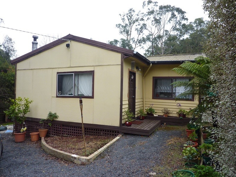 39 Glenvalley Crescent, Seville East VIC 3139