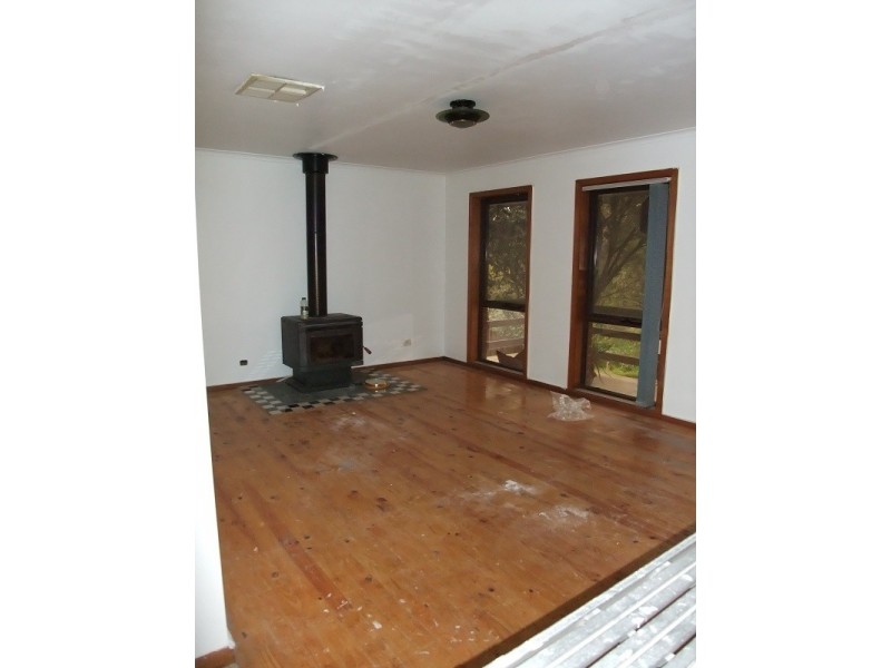 44 Station Road, Seville VIC 3139