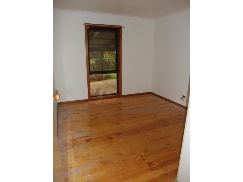 44 Station Road, Seville VIC 3139