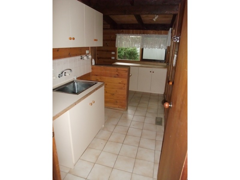 8 Farrar Way, Wandin North VIC 3139