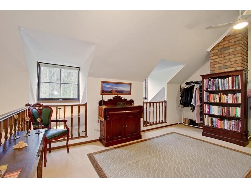 31 Station Road, Seville VIC 3139