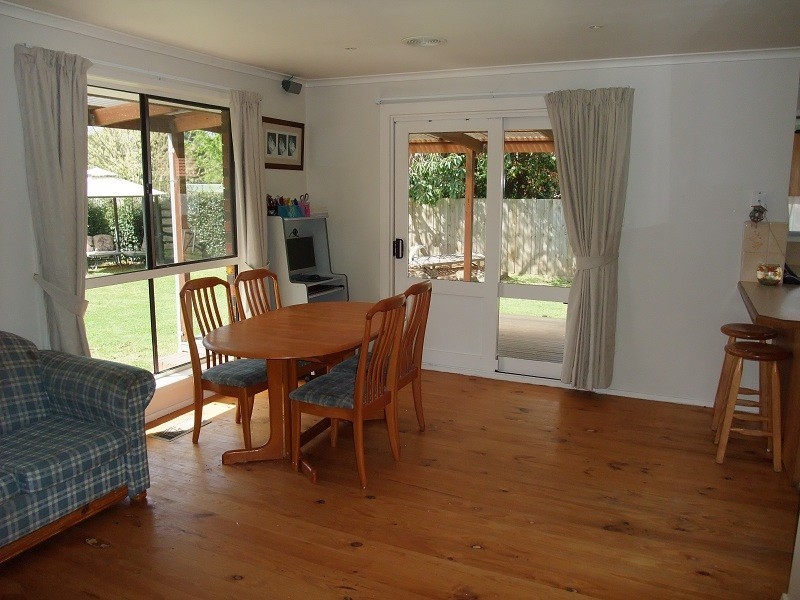 3 Hickman Place, Seville VIC 3139