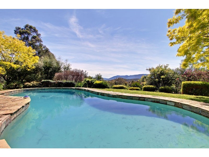 25 Tolmie Ave, Seville VIC 3139