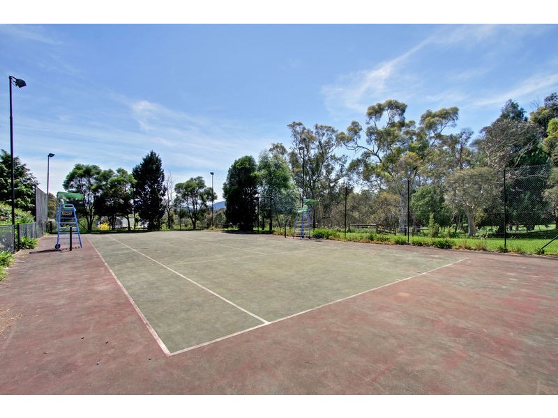 25 Tolmie Ave, Seville VIC 3139