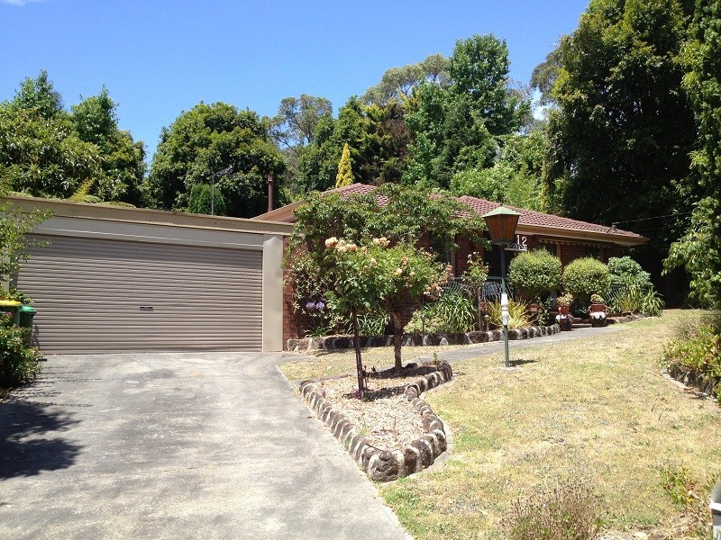 12 Tiffany Court, Montrose VIC 3765