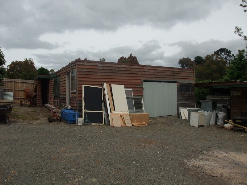 9 Railway Road, Seville VIC 3139