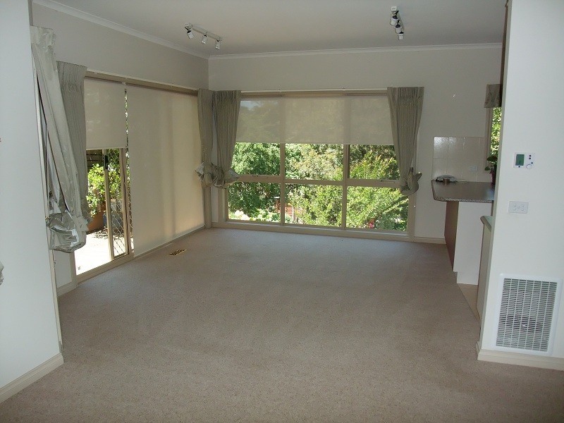 29 Drummond Road, Seville VIC 3139