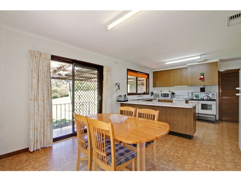 45 Lewis Road, Wandin North VIC 3139