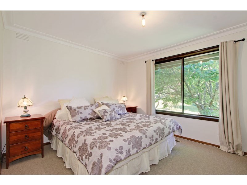 45 Lewis Road, Wandin North VIC 3139