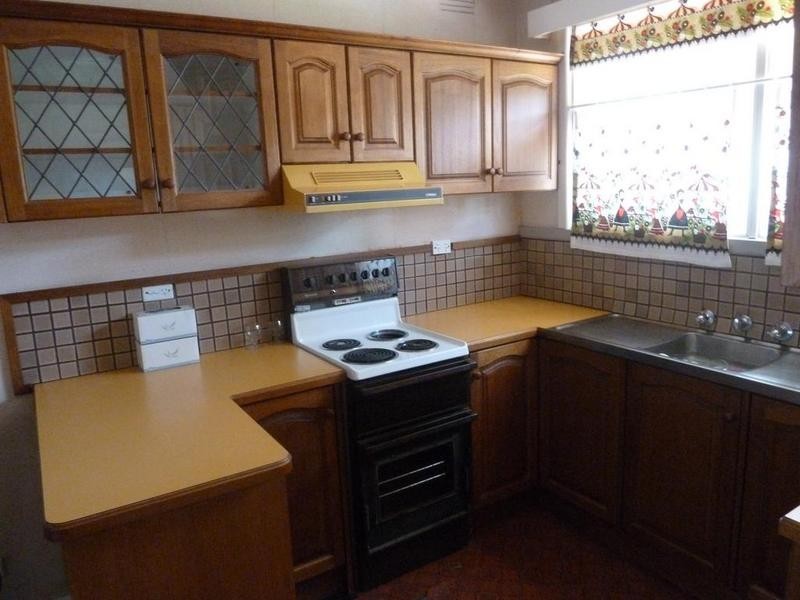 37 Old Lilydale Road, Ringwood East VIC 3135