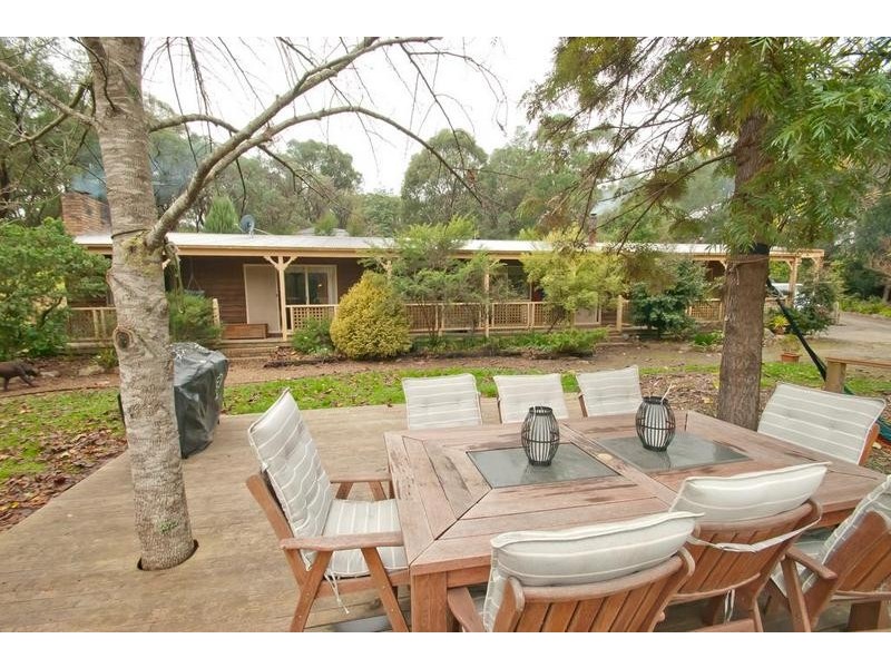 445 Gembrook Road, Launching Place VIC 3139
