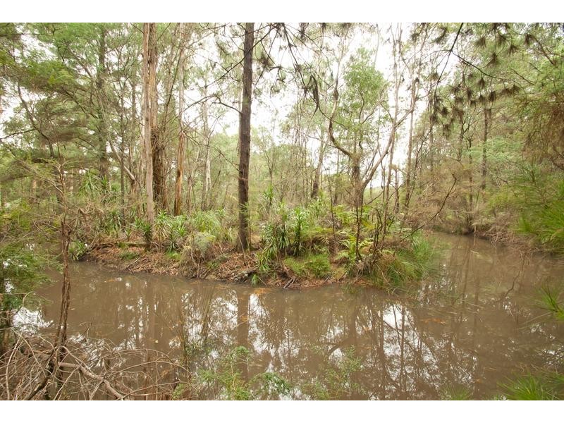 445 Gembrook Road, Launching Place VIC 3139