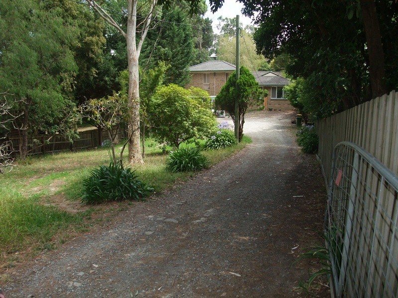 25 Valley Road, Seville VIC 3139