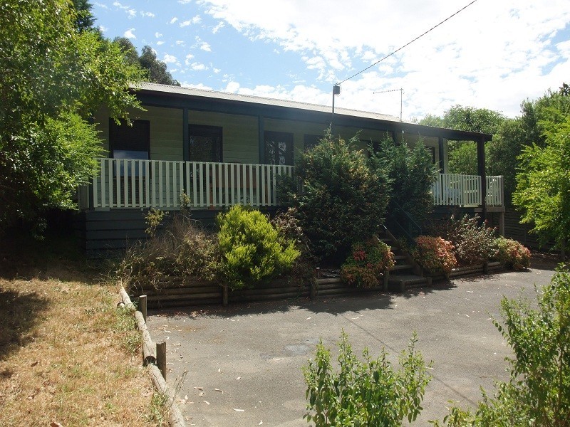 41 Drummond Road, Seville VIC 3139