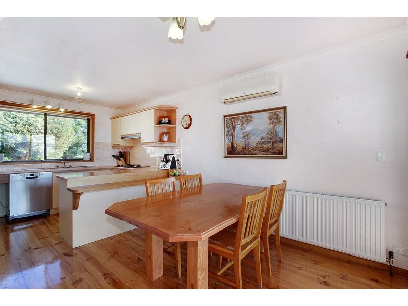 22 Eileen Grove, Woori Yallock VIC 3139