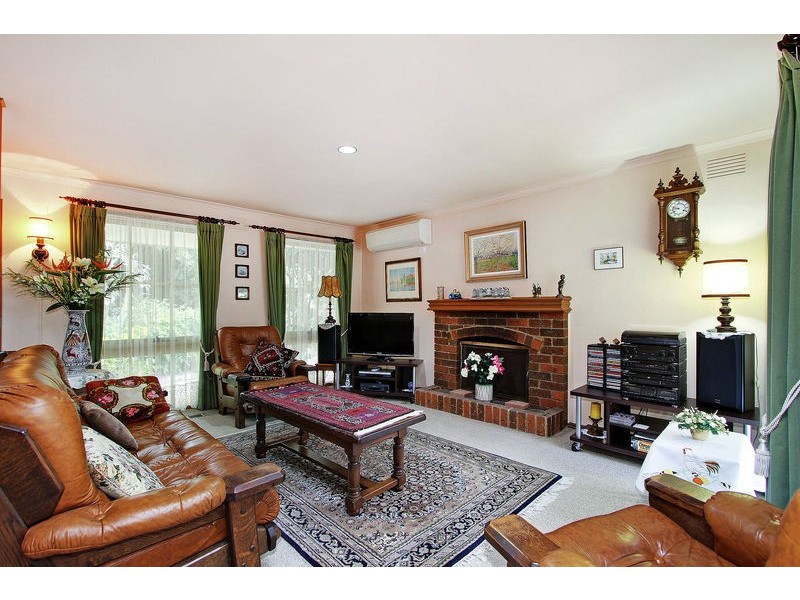 7 Paynes Road, Seville VIC 3139