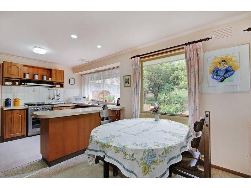 7 Paynes Road, Seville VIC 3139