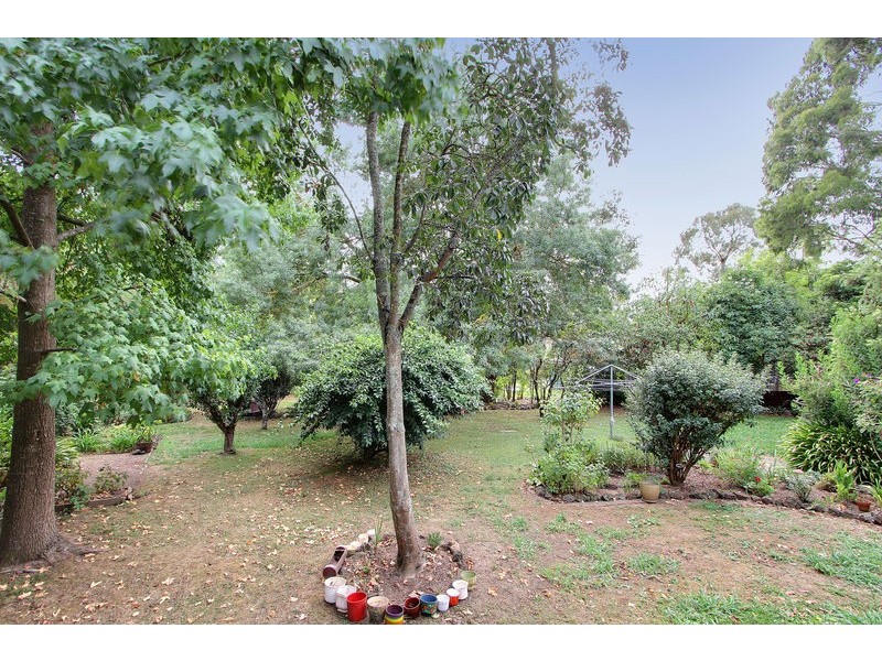7 Paynes Road, Seville VIC 3139
