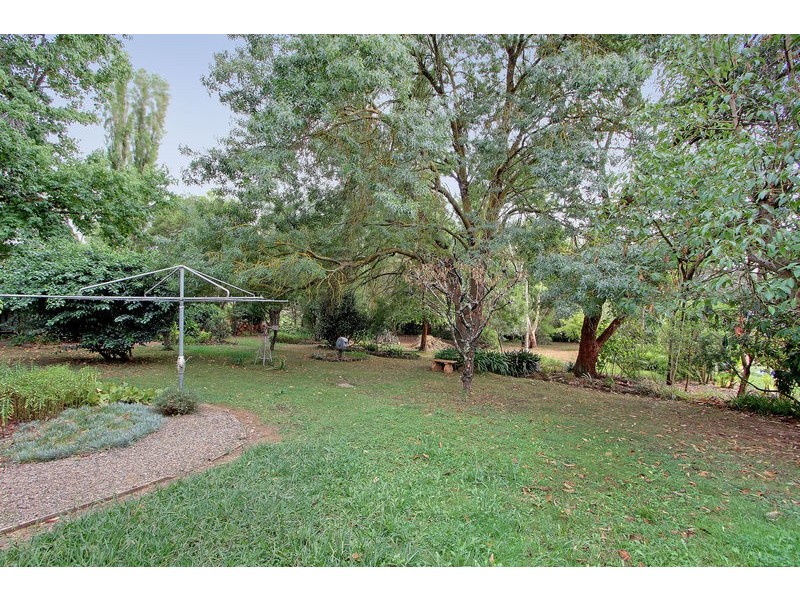 7 Paynes Road, Seville VIC 3139