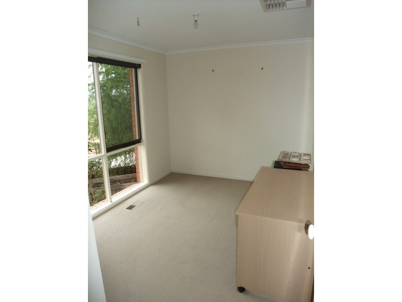 10 Howard Street, Seville VIC 3139