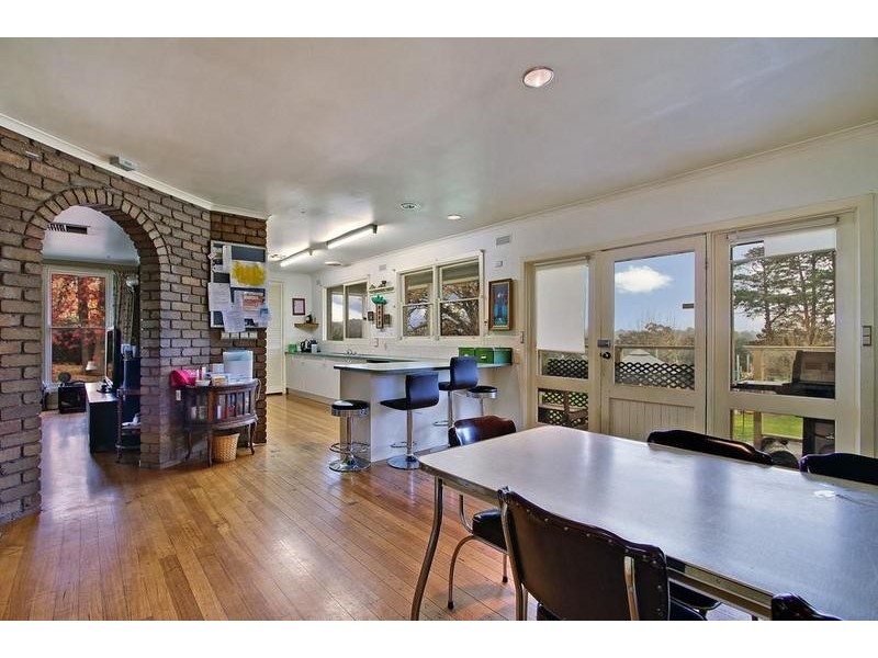 25 Wallace Road, Seville VIC 3139