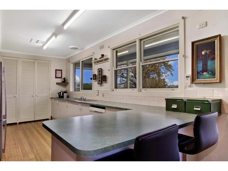 25 Wallace Road, Seville VIC 3139