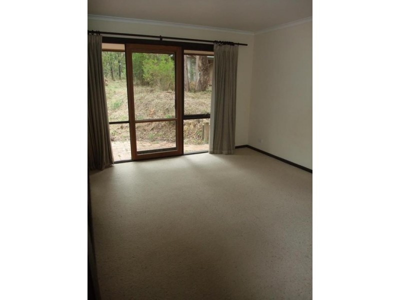 55 Railway Parade, Wandin North VIC 3139