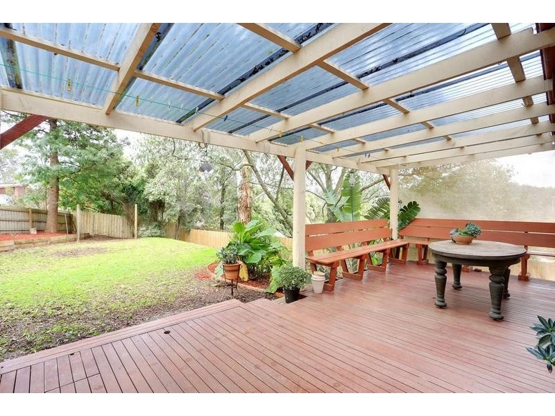 6 Capri Close, Seville VIC 3139