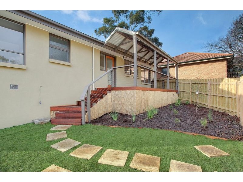 7 Macmillan Street, Mooroolbark VIC 3138