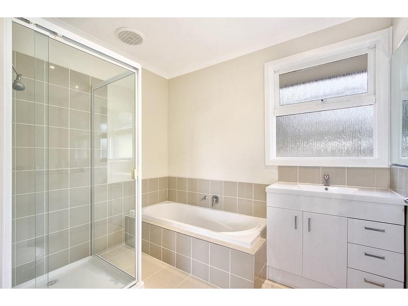 7 Macmillan Street, Mooroolbark VIC 3138