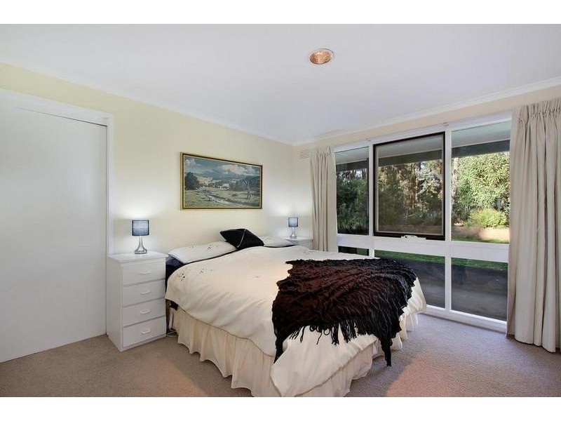 10 Thonemans Road, Hoddles Creek VIC 3139