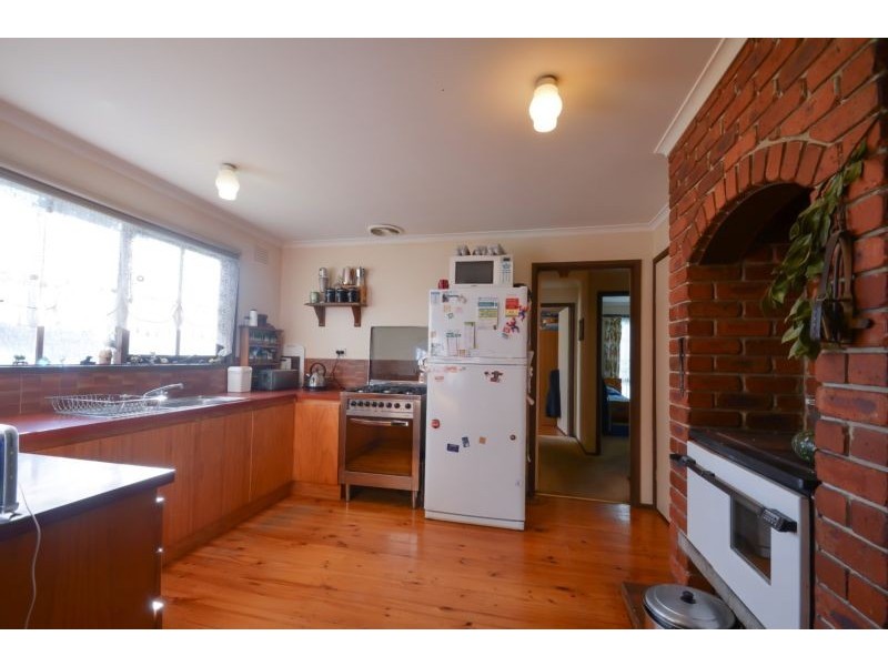 3 Joyce Road, Seville East VIC 3139