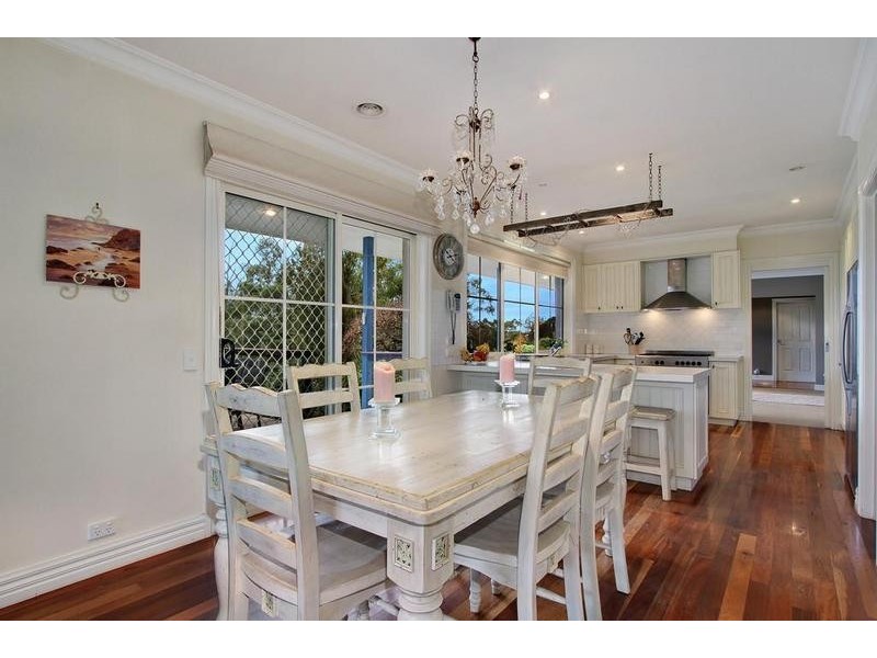 560 Beenak Road, Seville VIC 3139