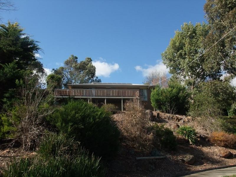 42 Trafalgar Crescent, Lilydale VIC 3140