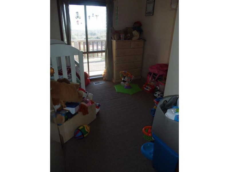 42 Trafalgar Crescent, Lilydale VIC 3140