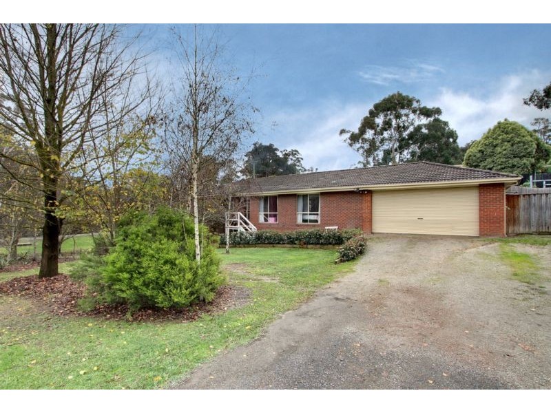 40 Station Road, Seville VIC 3139