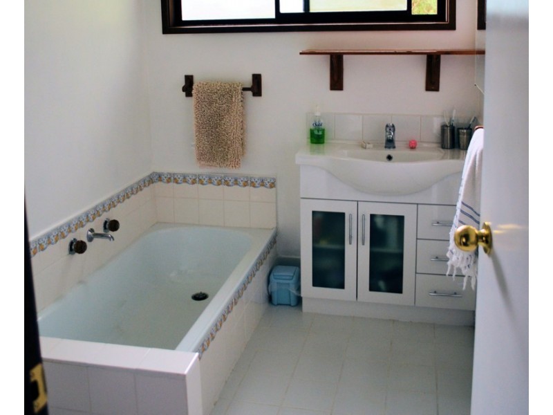 36 Lester Street, Woori Yallock VIC 3139