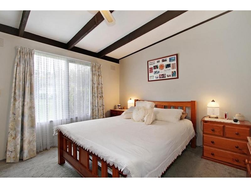 15 Pierre Street, Woori Yallock VIC 3139