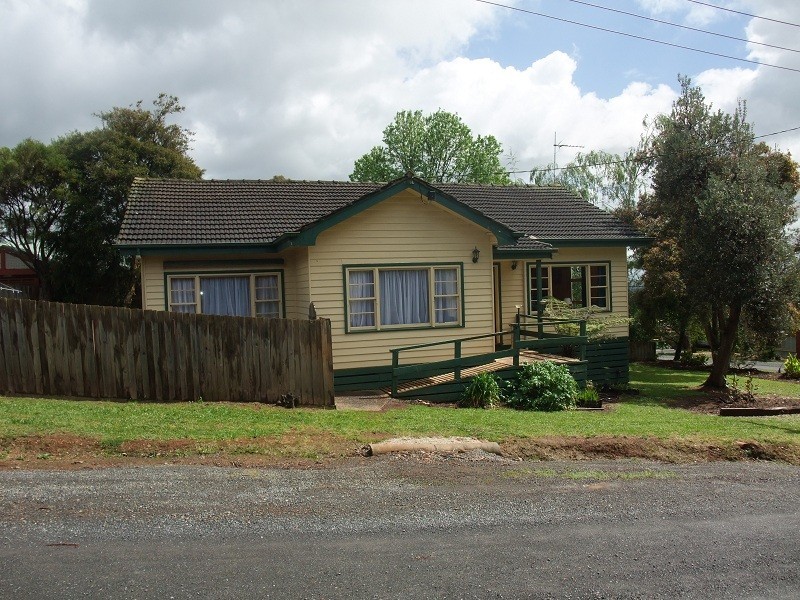 10 Haynes Street, Silvan VIC 3795