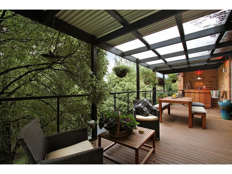 32 Raleigh Street, Seville VIC 3139