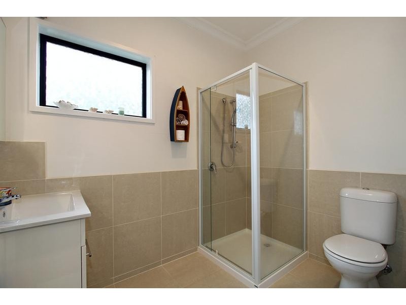 32 Raleigh Street, Seville VIC 3139
