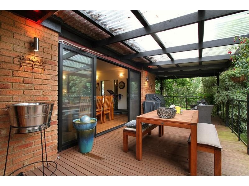 32 Raleigh Street, Seville VIC 3139