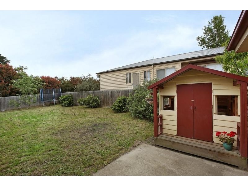 586 Warburton Highway, Seville VIC 3139