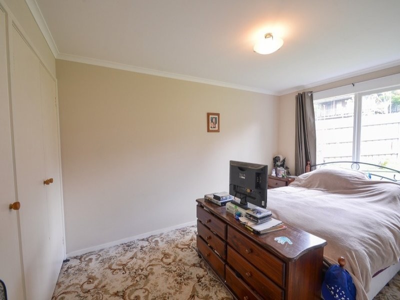 25 Dean Cres, Launching Place VIC 3139