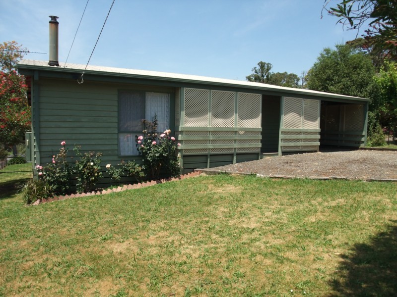 21 Delancey Road, Wandin North VIC 3139