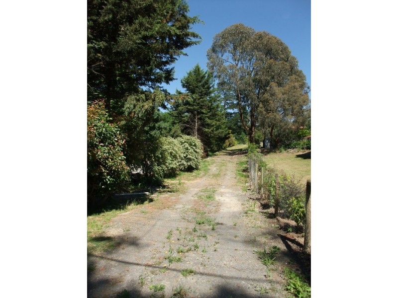 81A Walker Road, Seville VIC 3139