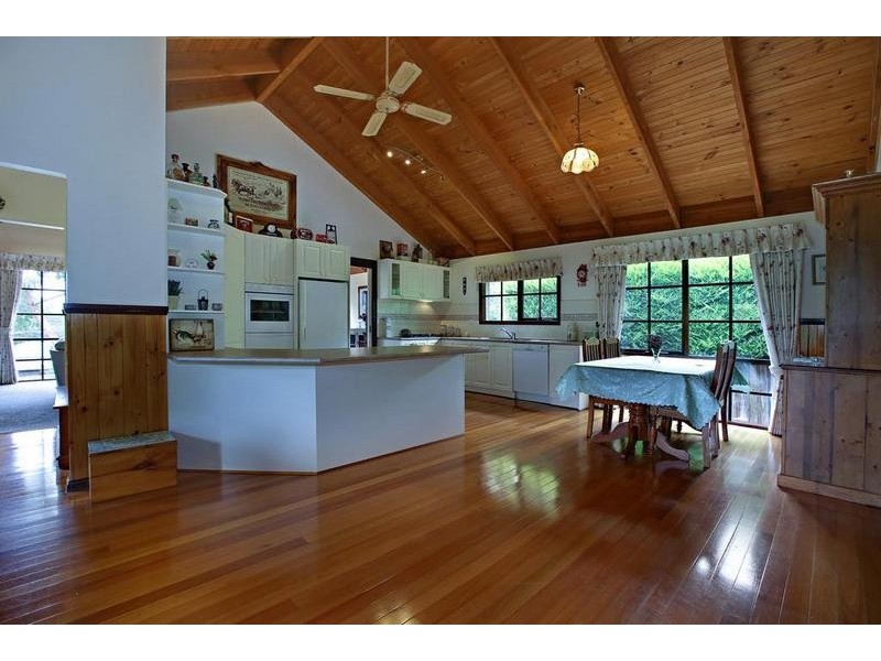 3 Waycott Way, Mount Evelyn VIC 3796