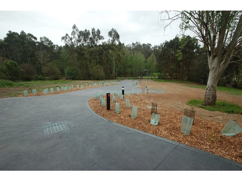 7 Guest House Close, Seville VIC 3139